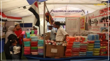 قبل الدراسة بأيام ربطة الكشكول بـ 40 جنيها.. جولة مصورة داخل معرض أهلا مدارس بالقليوبية تكشف الأسعار 1